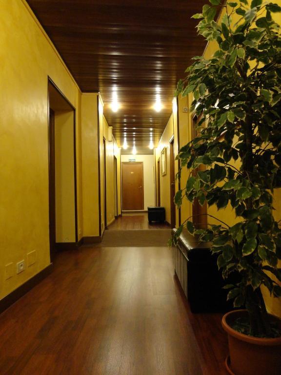 Hotel Azzurra Рим Экстерьер фото
