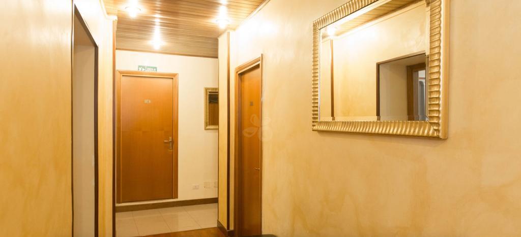 Hotel Azzurra Рим Экстерьер фото